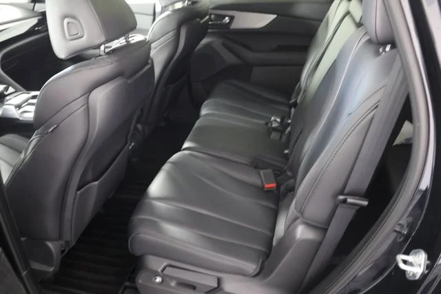 Used 2024  Acura 3.5L image 21