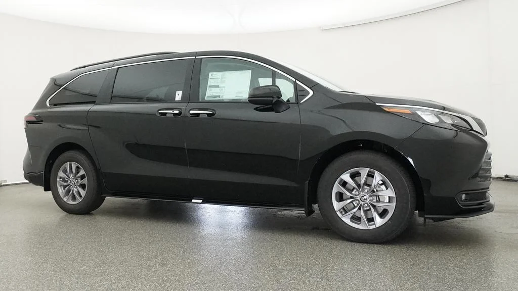 New 2026 Midnight Black Metallic Toyota XLE image 11