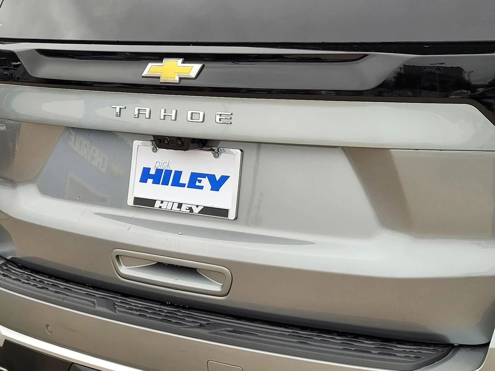 New 2026 Sterling Gray Metallic Chevrolet High Country image 4