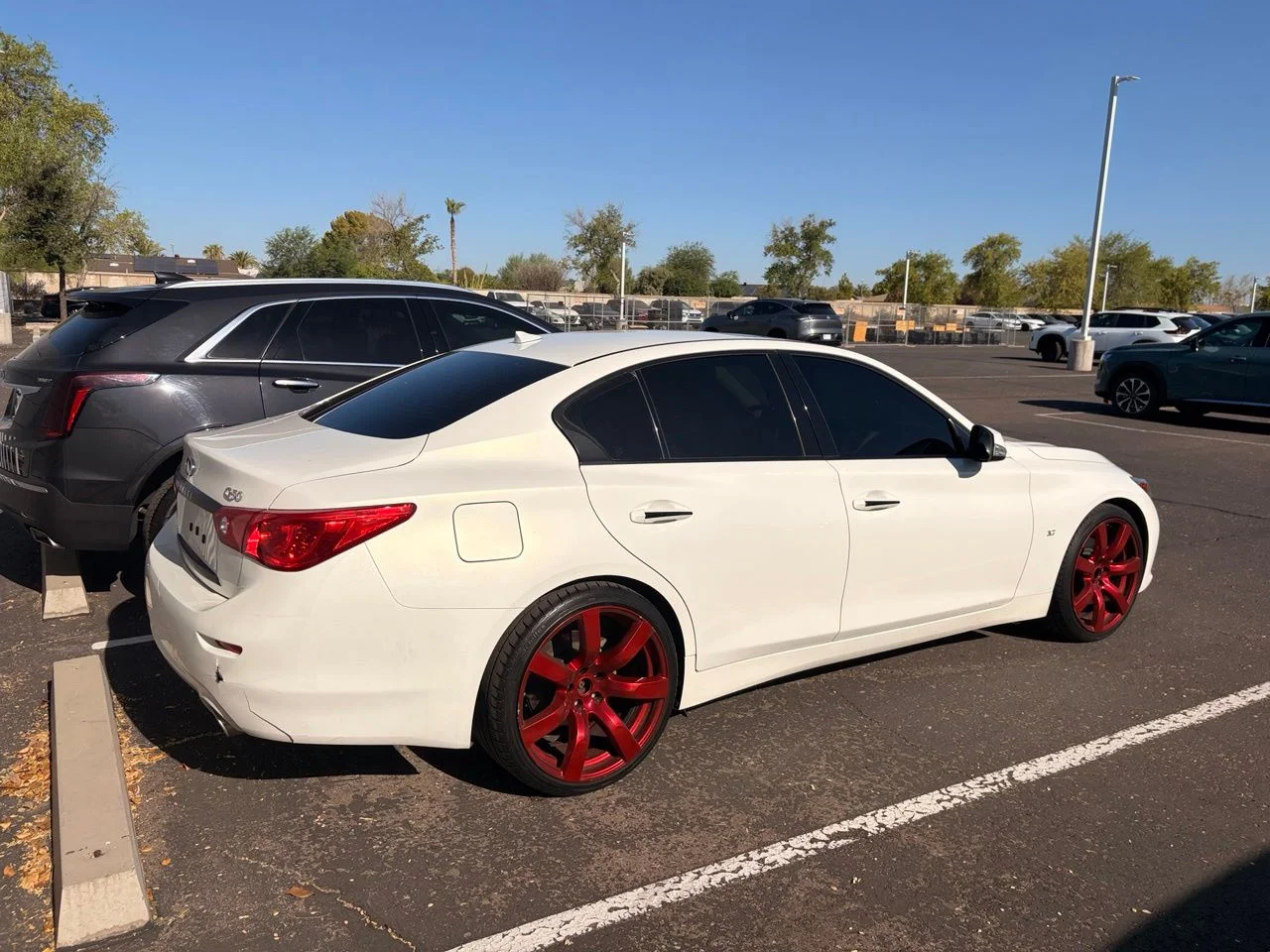Used 2015 Moonlight White INFINITI Premium image 6