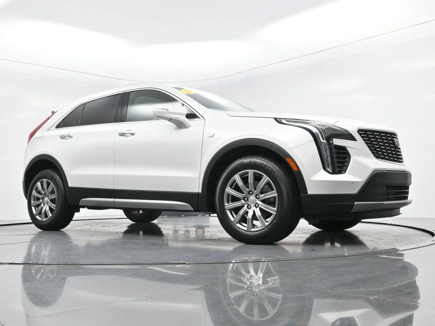 Used 2023 Crystal White Tricoat Cadillac Premium Luxury image 41