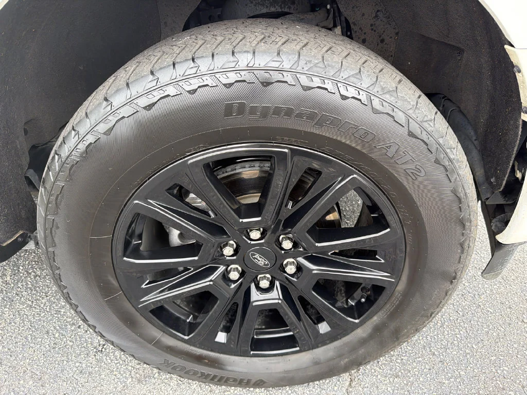 Used 2024 White Ford Platinum image 12