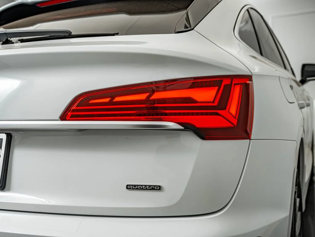 Used 2022 Glacier White Metallic Audi 45 S line Premium image 16