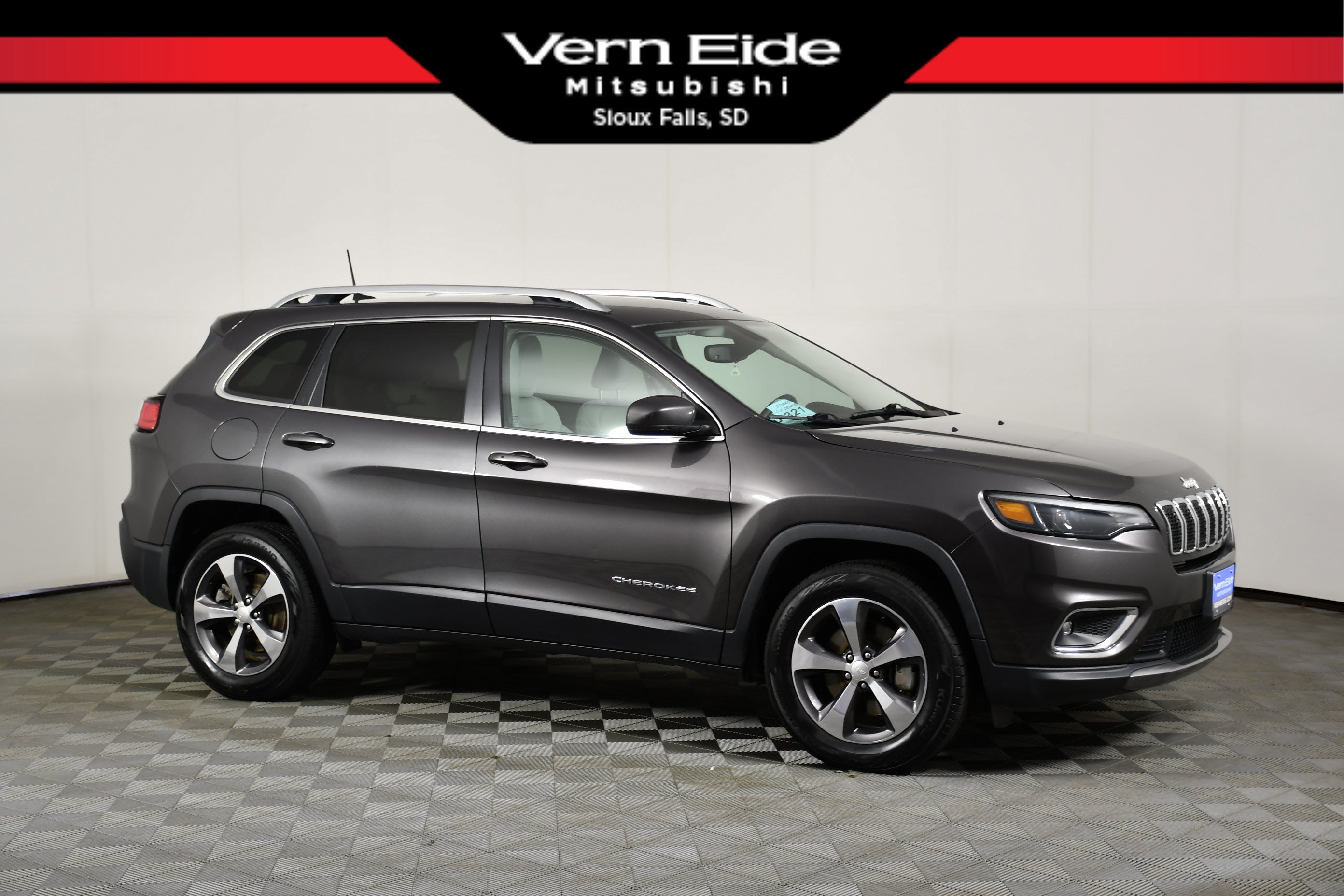 2020 Jeep Cherokee