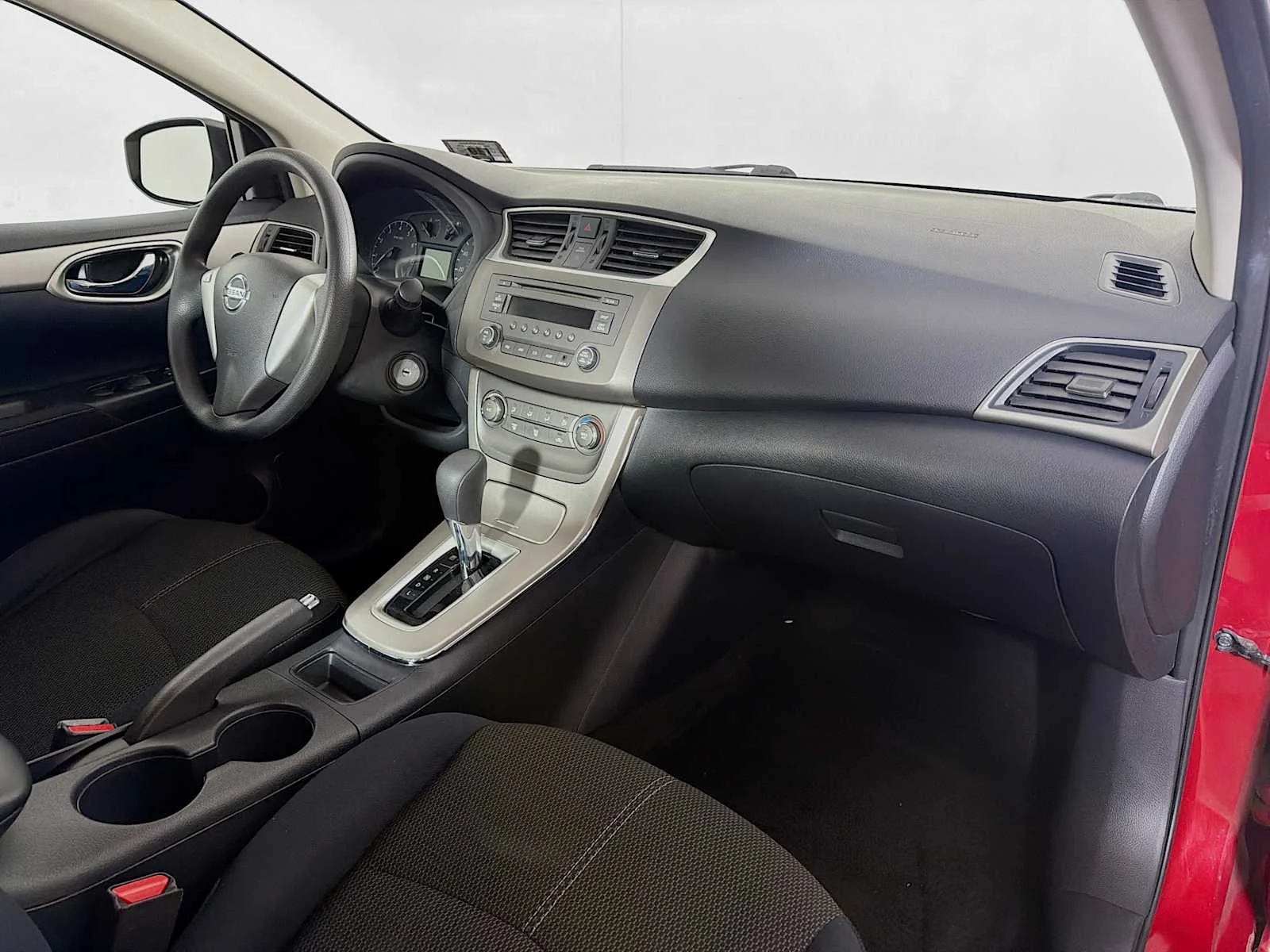 Used 2014 Red Brick Nissan S image 23