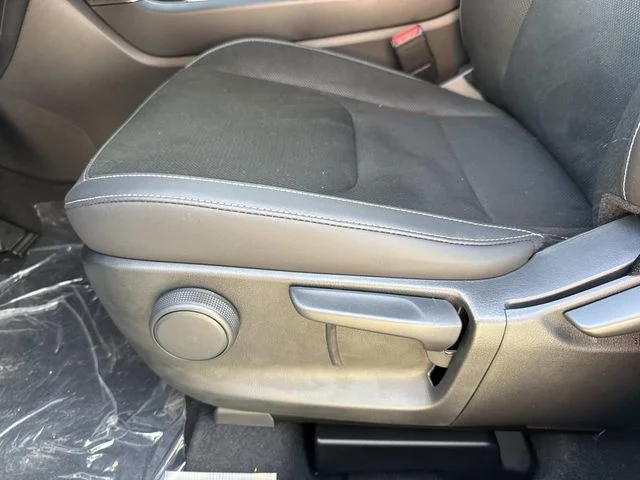 New 2026 Jet Black Mica Mazda 2.5 S Select AWD image 24