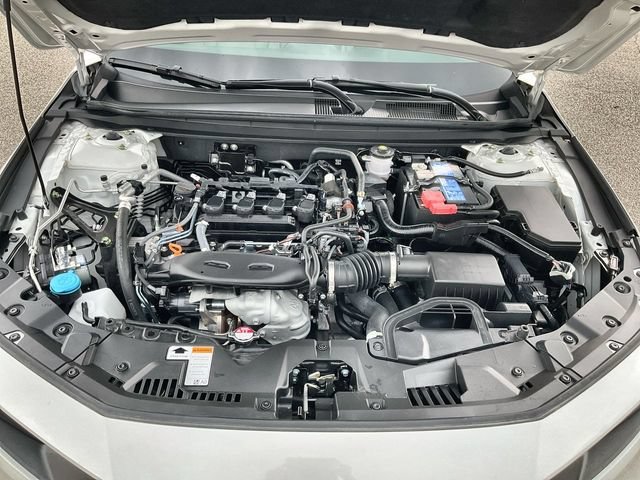 Certified Used 2025 Platinum White Pearl Honda SE image 66