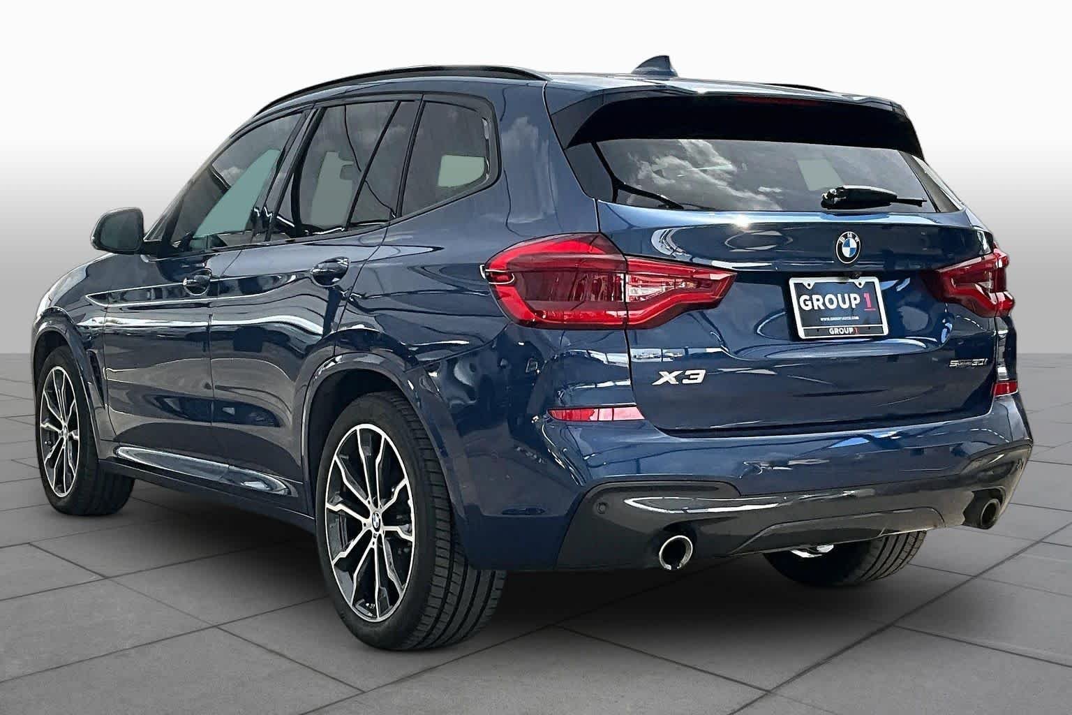 Used 2021 Phytonic Blue Metallic BMW sDrive30i image 12