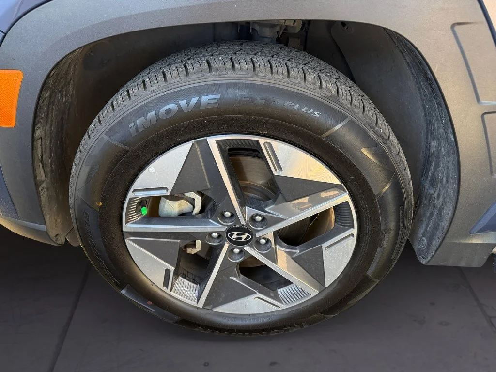 Used 2025 Blue Hyundai SEL image 9