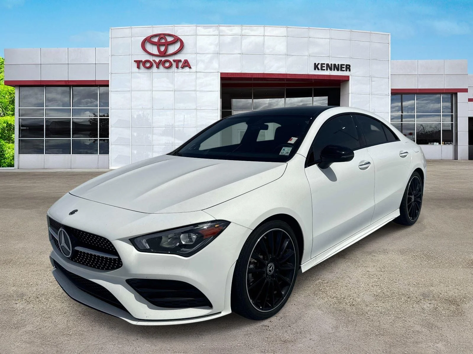 Used 2022 Polar White Mercedes-Benz CLA 250 image 3