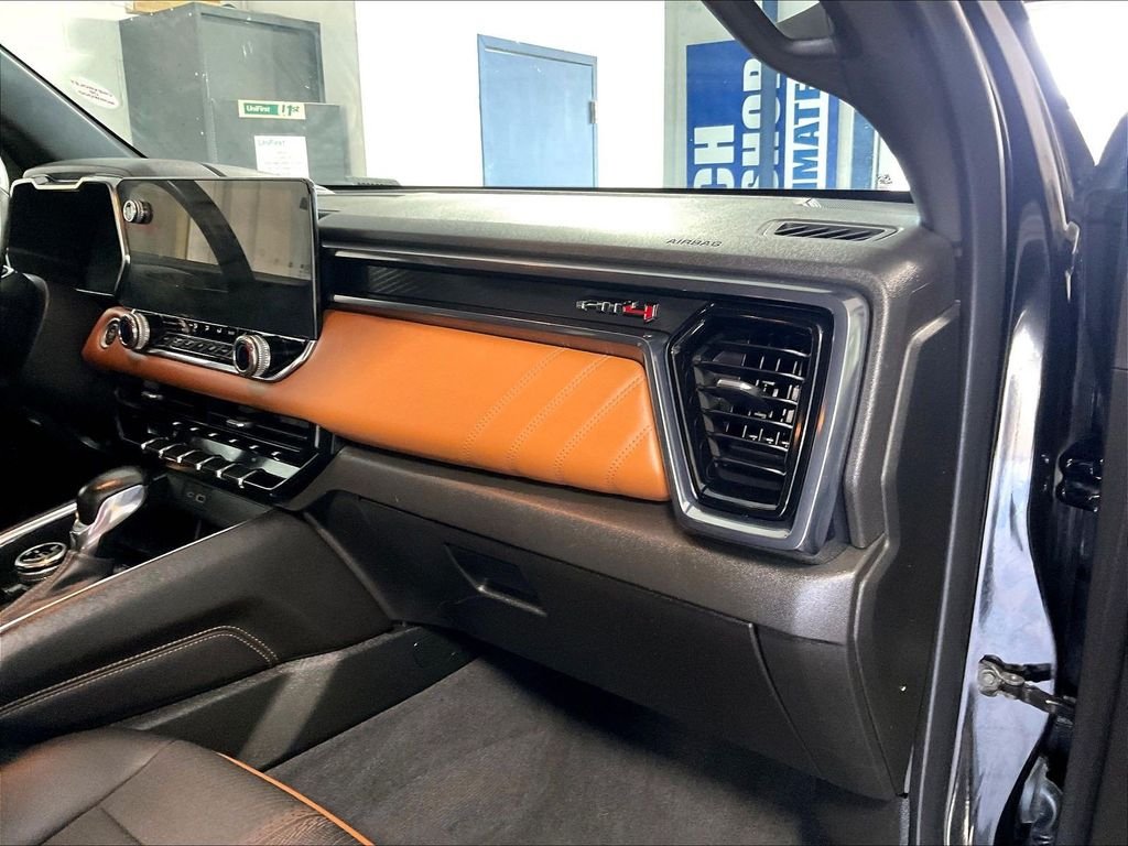 Used 2024 Black GMC AT4 image 13