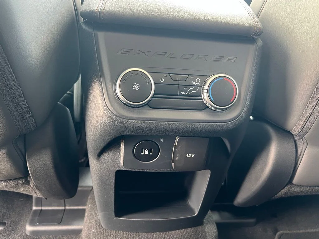 New 2026 Carbonized Gray Metallic Ford Active image 23