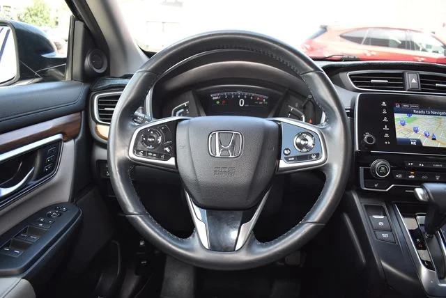 Used 2020 Crystal Black Pearl Honda Touring image 15