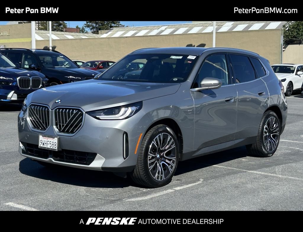 Used 2026 Skyscraper Grey Metallic BMW 30 xDrive image 1