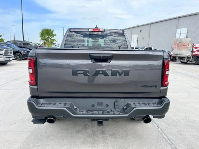 New 2026 Granite Crystal Metallic Clear-Coat Exterior Paint RAM Warlock image 6