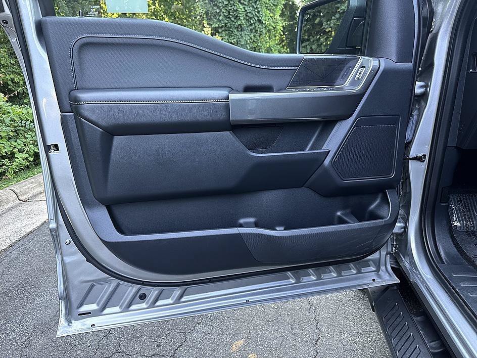 Used 2022 Silver Metallic Ford XLT image 9