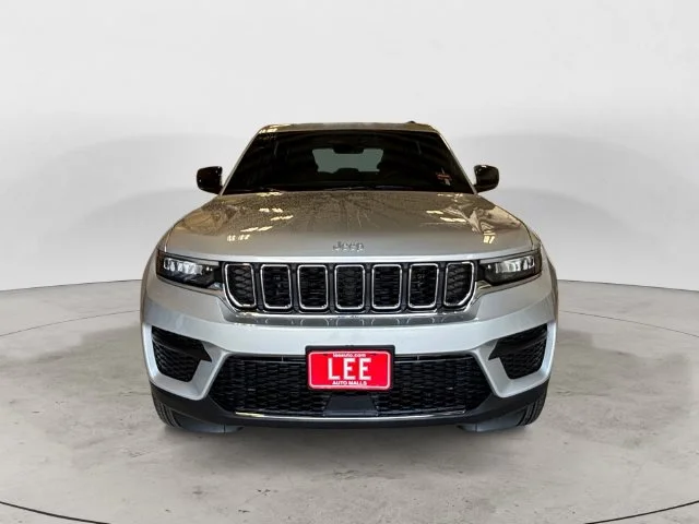 New 2026 Silver Jeep Laredo X image 8