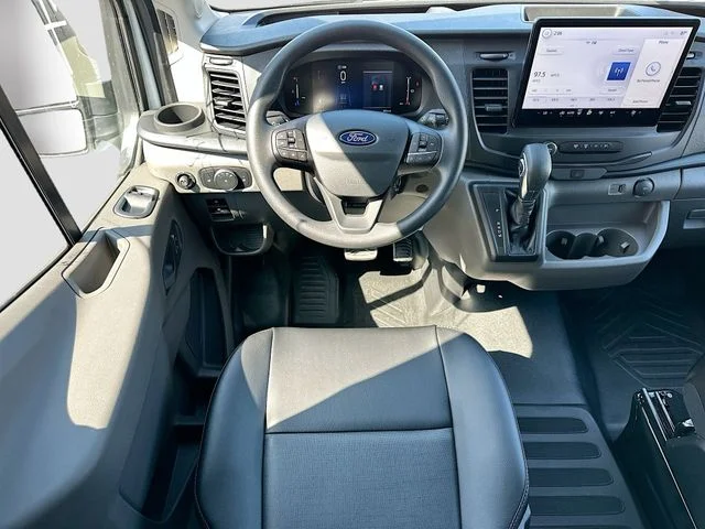 New 2026 Oxford White Ford Base image 15