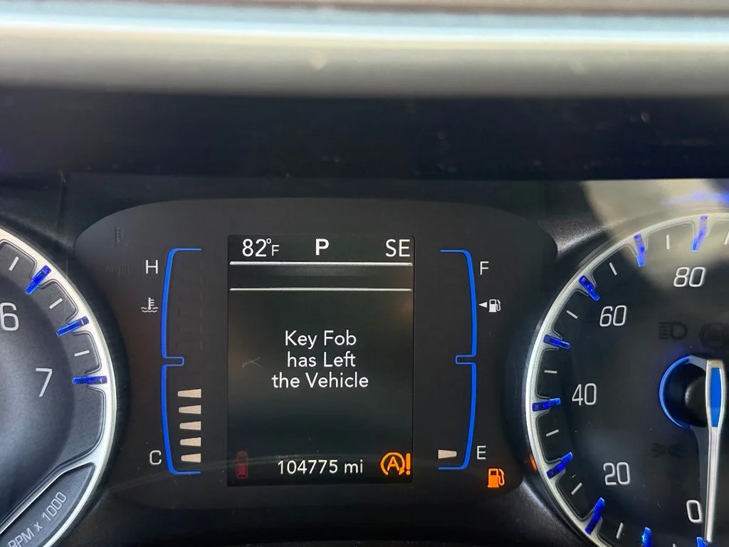 Used 2020 Silver Chrysler Touring L image 16