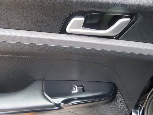 Used 2021 Ebony Black Kia LXS image 17