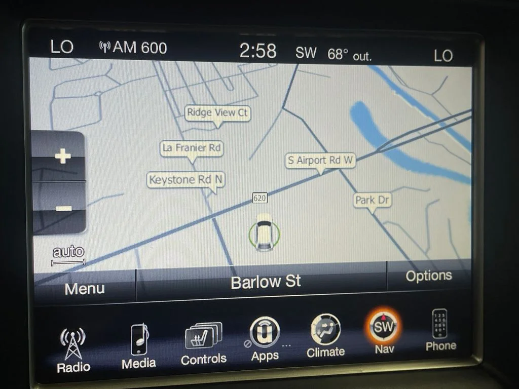 Used 2016 Beige Jeep Limited image 25