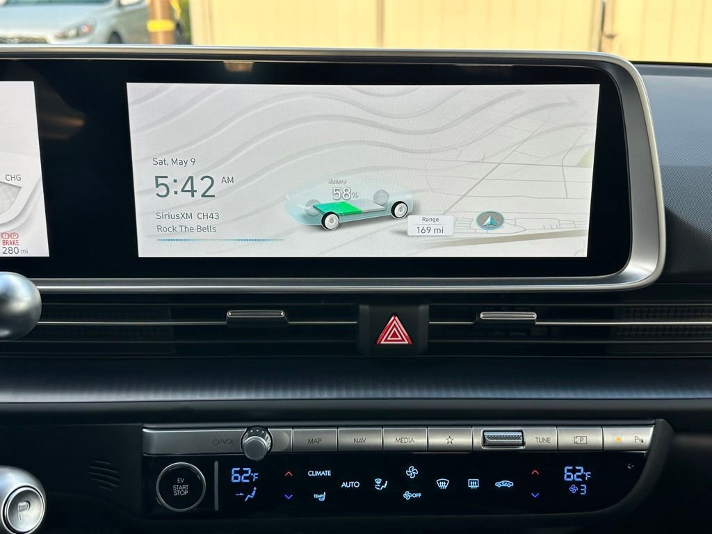 2025 Hyundai IONIQ 6 SE - Photo 13