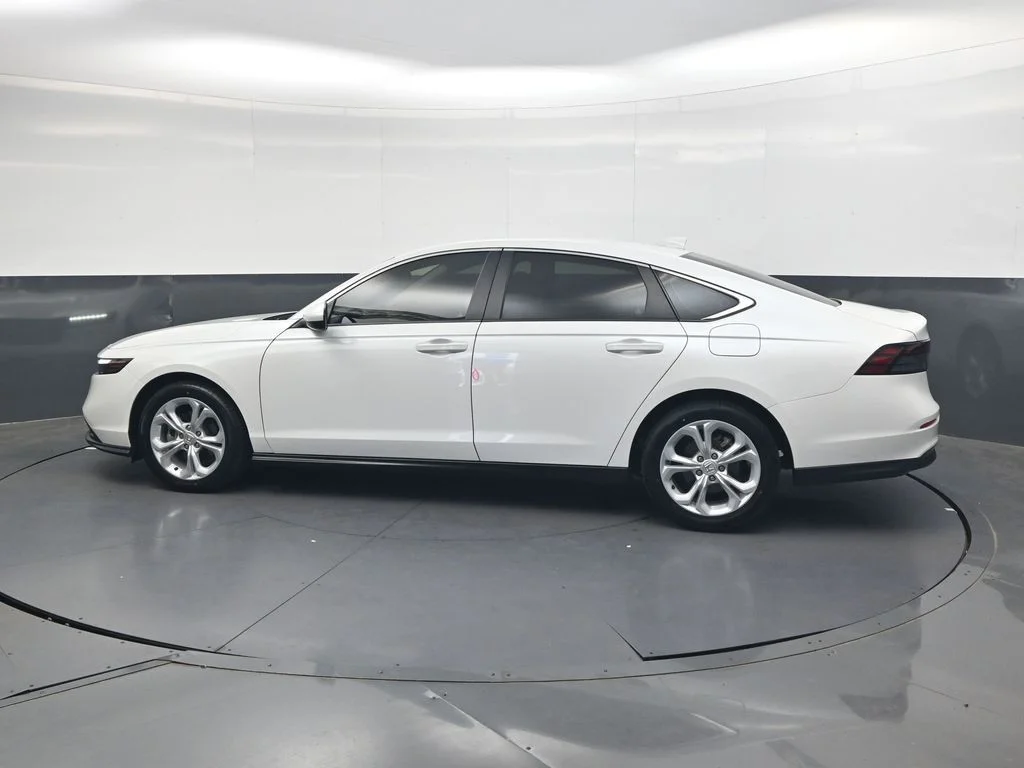 Certified Used 2024 Platinum White Pearl Honda LX image 7
