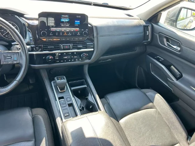 Used 2025 Gray Nissan SL image 16
