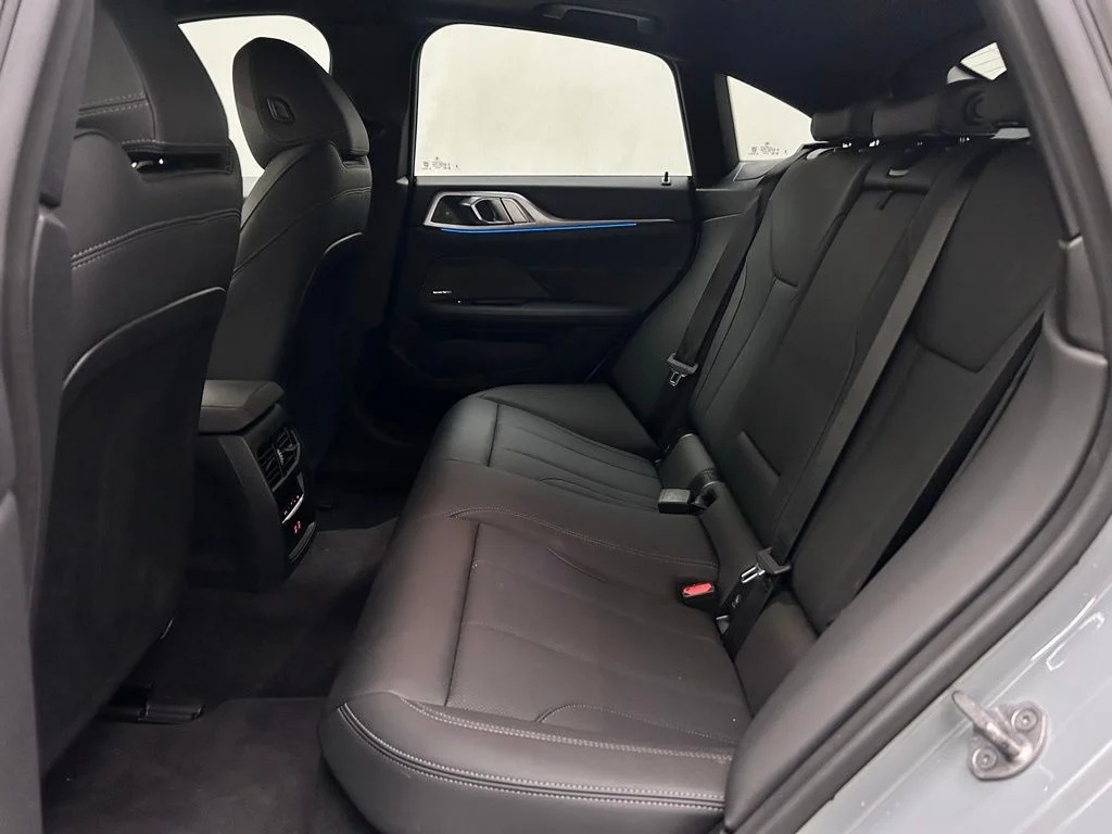 Used 2025 Gray BMW xDrive40 image 14