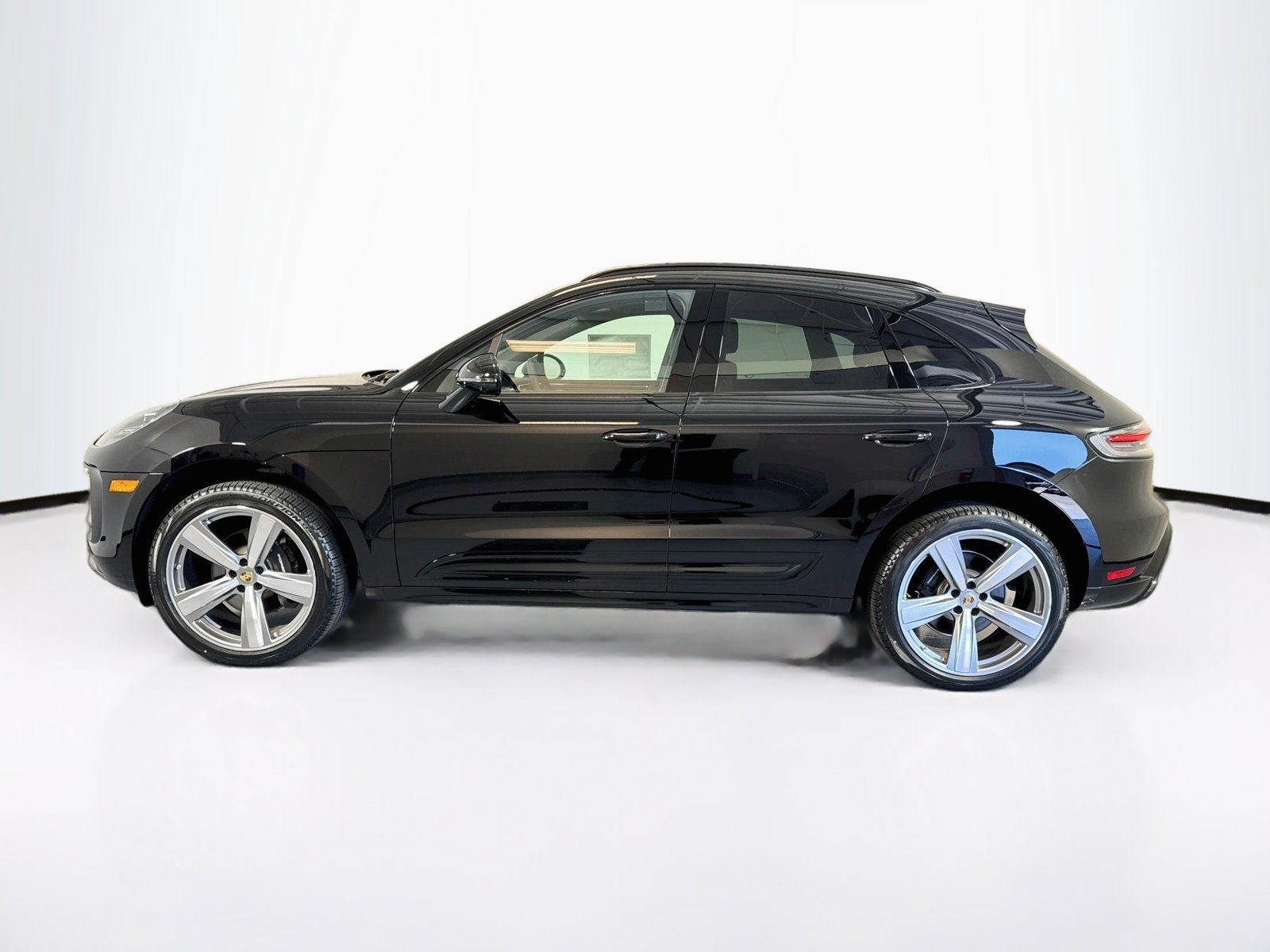 Used 2025 Black Porsche  image 2