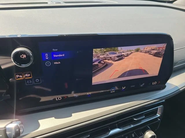 New 2026 Summit White Chevrolet LT image 30