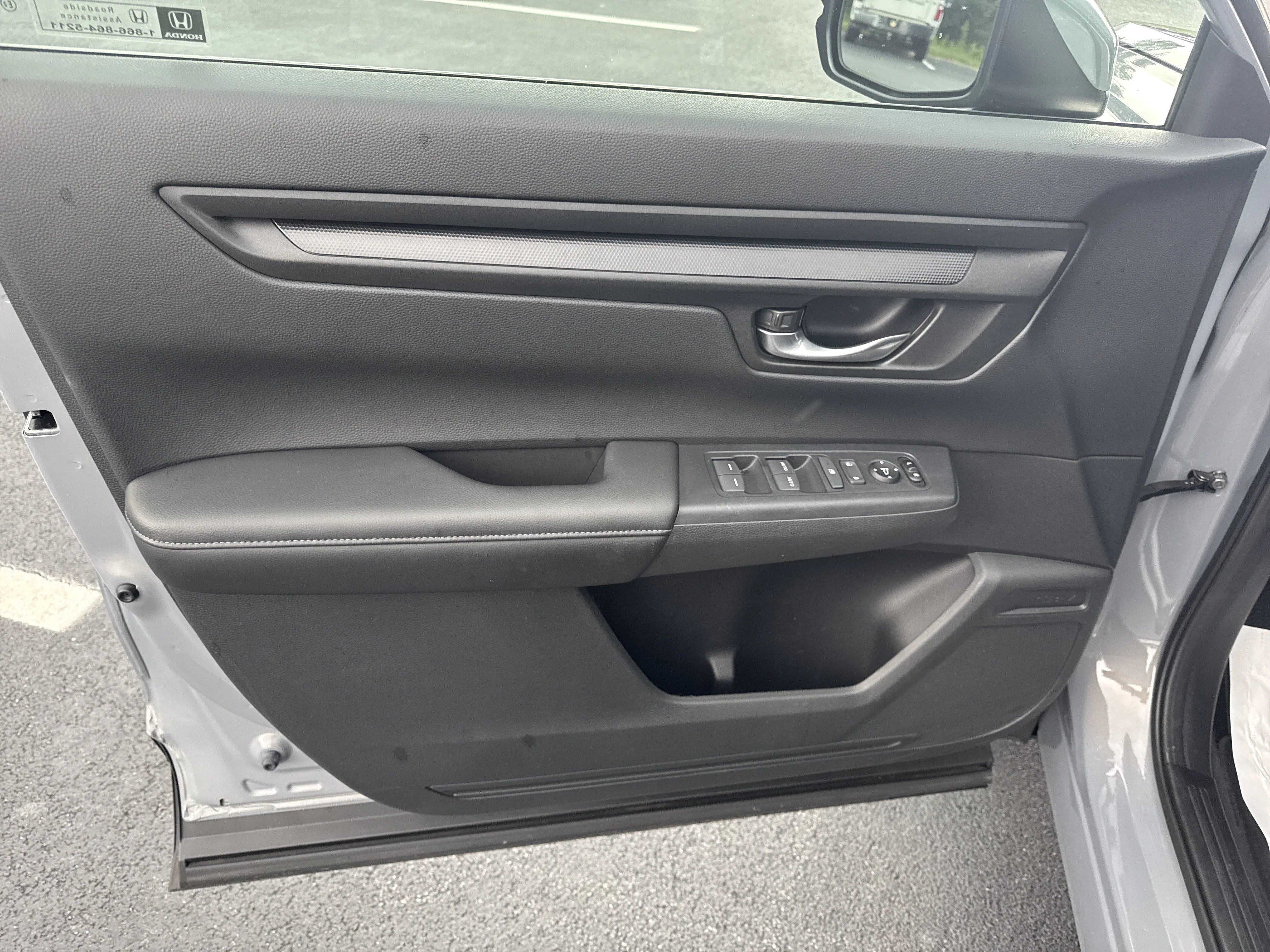 Used 2025 sparkle silver alloy metallic Honda EX image 22
