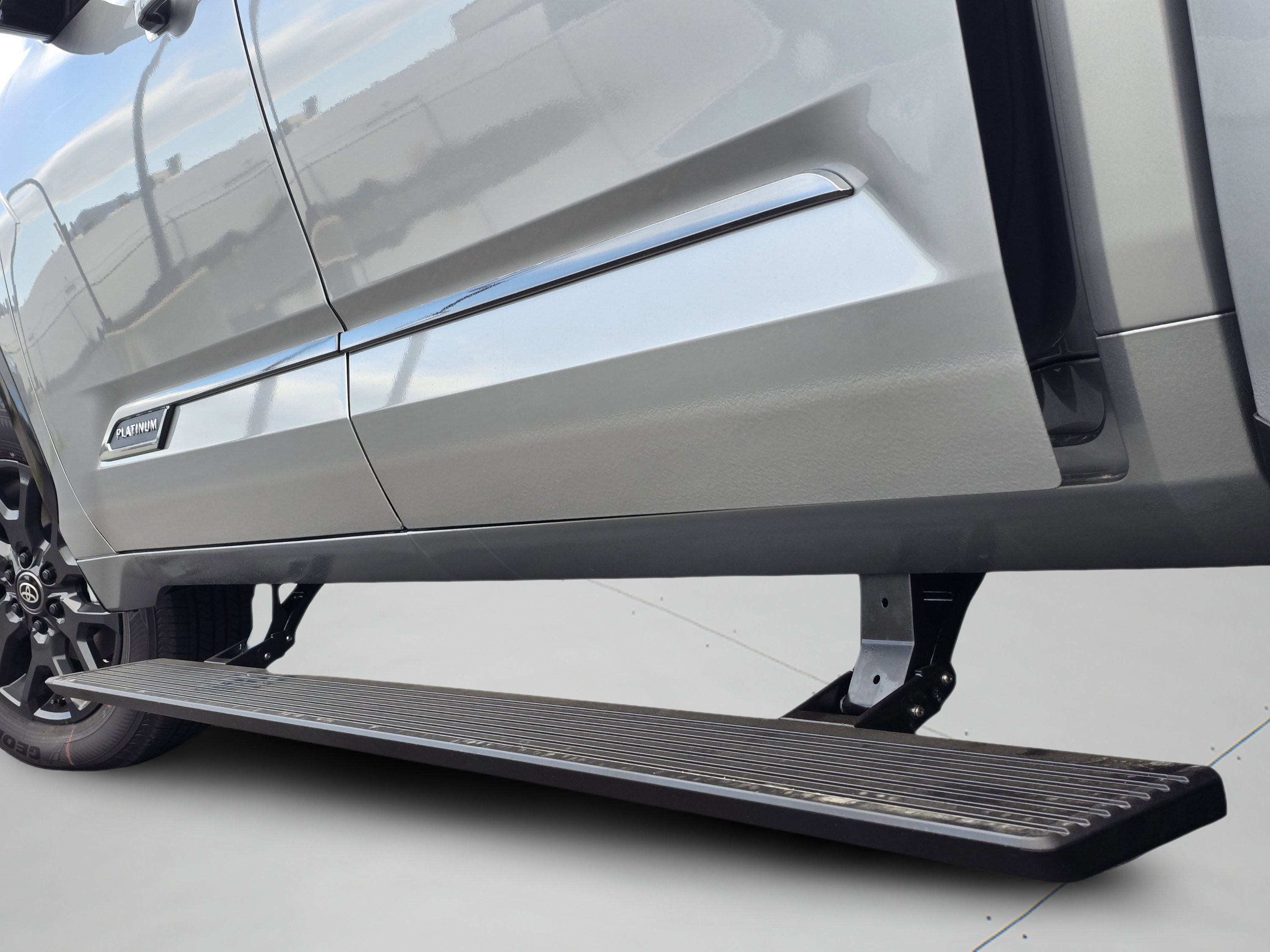 2026 Toyota Tundra Platinum - Photo 65
