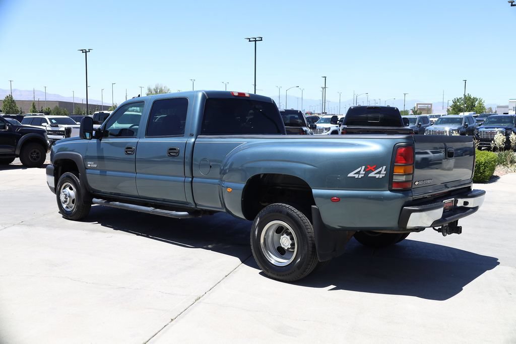 Used 2007 Blue Granite Metallic Chevrolet DRW LT1 image 4