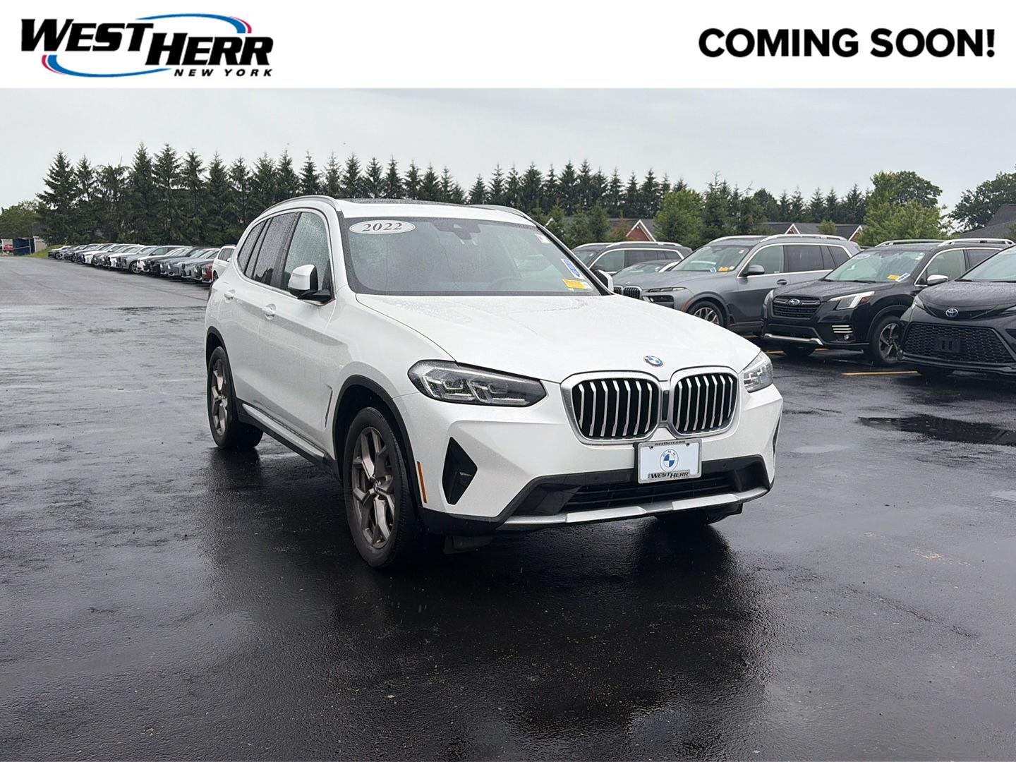 Used 2022 Mineral White Metallic BMW xDrive30i image 1