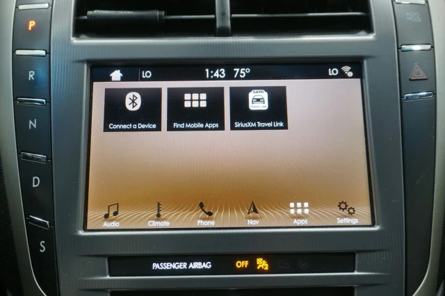 Used 2019 WHITE Lincoln Reserve I image 33
