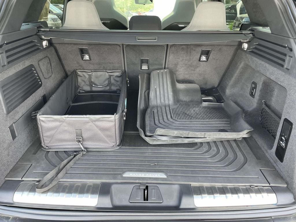 Used 2025 Black Land Rover SV Edition Two image 17