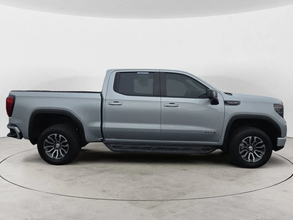Certified Used 2022 QUICKSILVER METALLIC GMC AT4 image 4