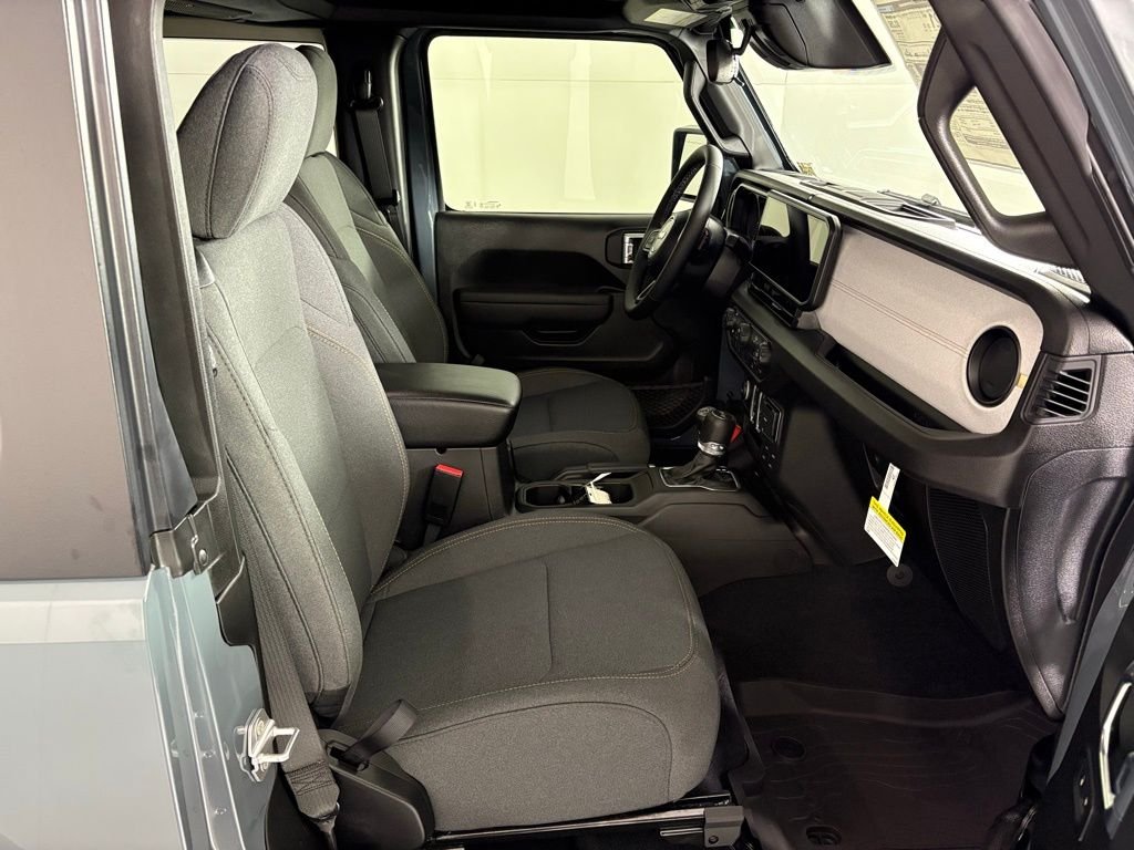 New 2026 Anvil Clearcoat Jeep Sport S image 35