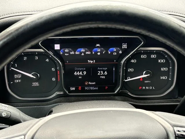 Used 2021 Blue GMC Denali image 23