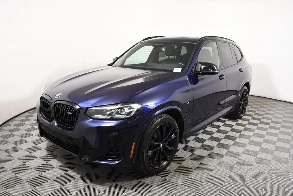 2022 BMW X3 M40i's photo