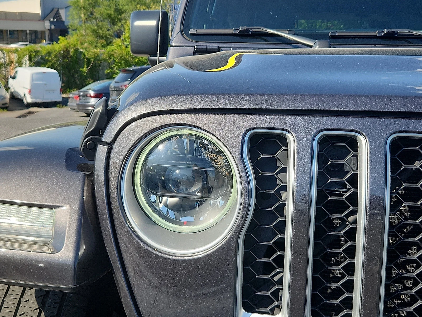 Used 2023 Gray Jeep Sahara 4xe image 9