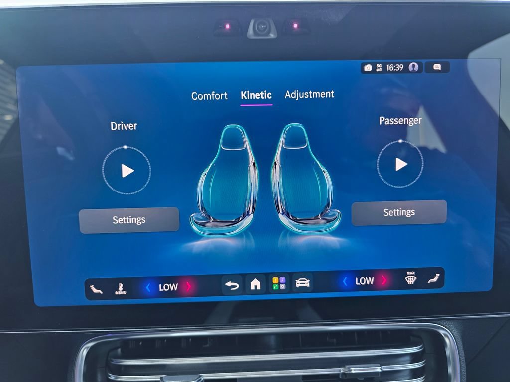 New 2027 Liquid Crystal Green Mercedes-Benz CLA 220 image 53