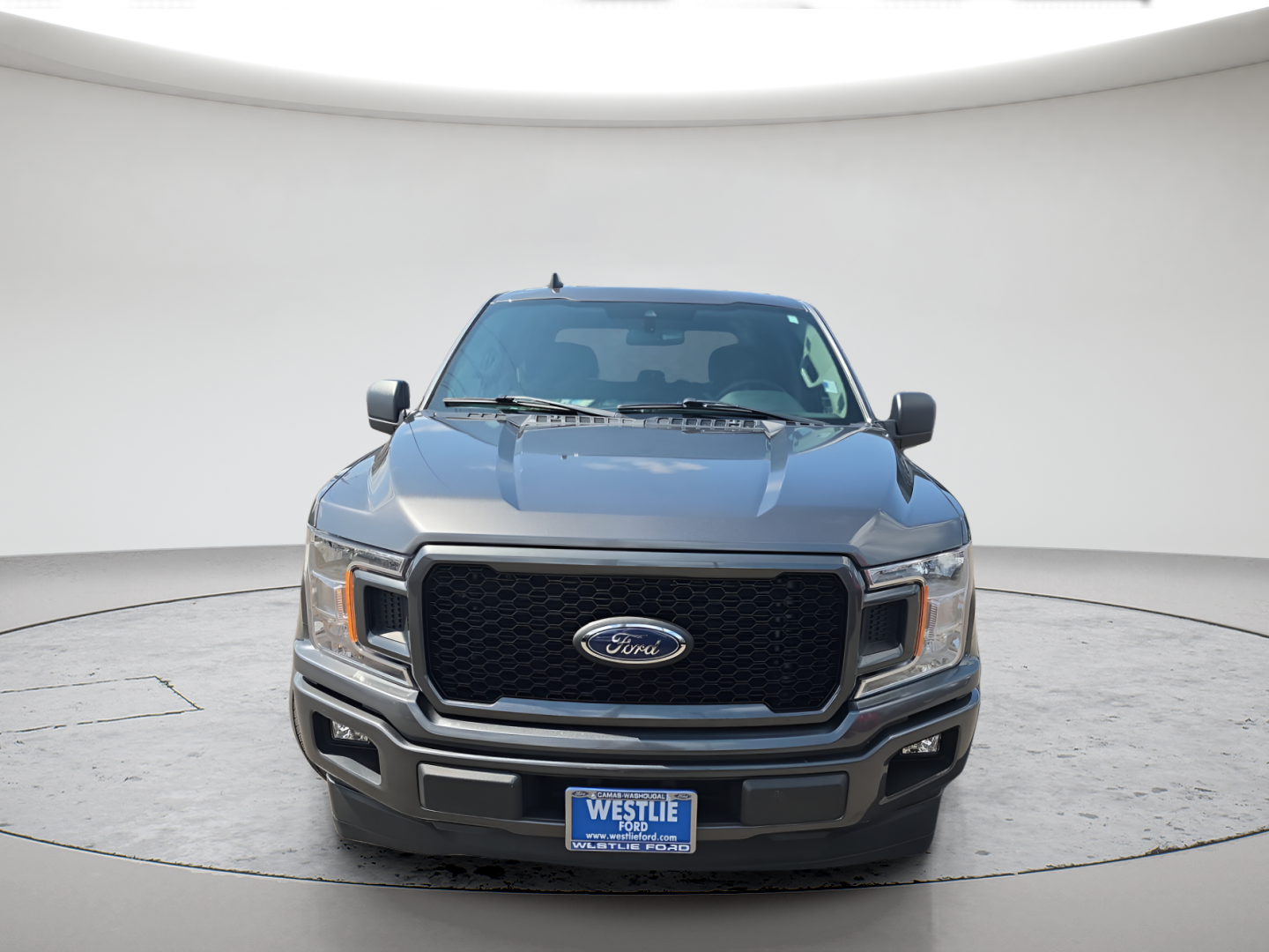 Used 2020 Magnetic Ford XL image 9