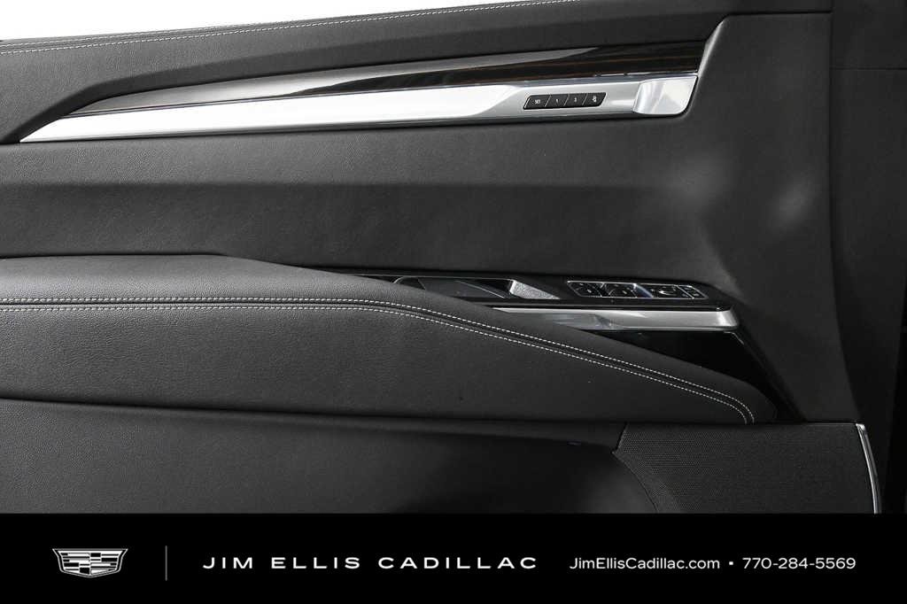2026 Cadillac Escalade Luxury - Photo 6