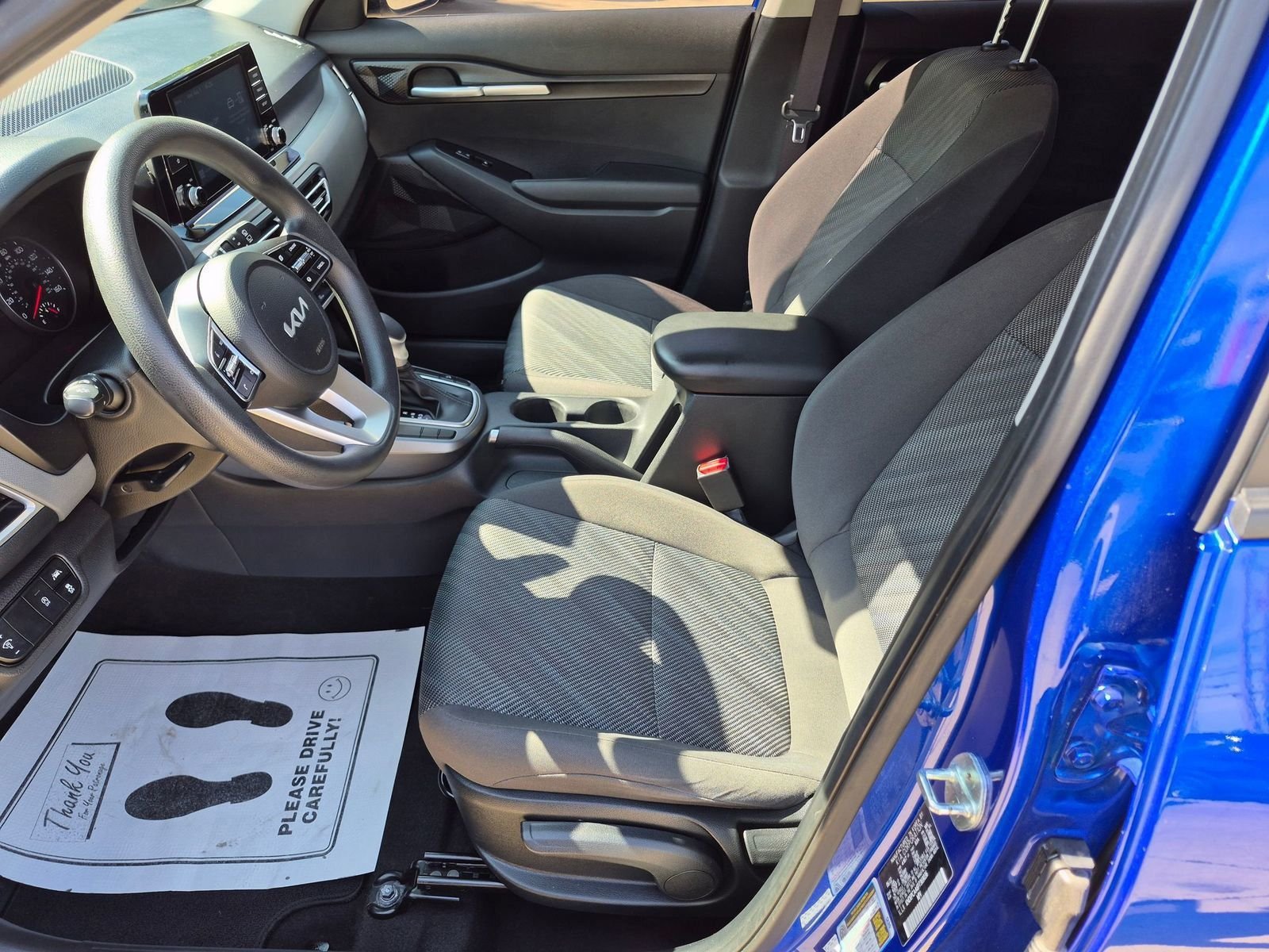 Used 2023 Neptune Blue Kia LX image 29