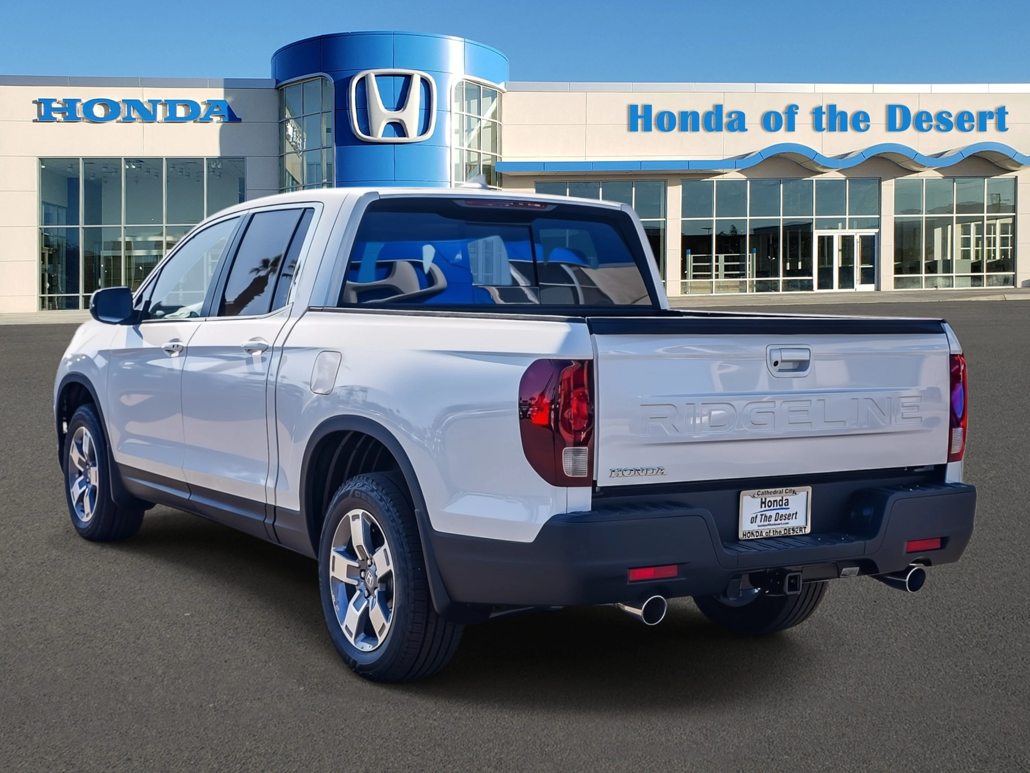 New 2026 Platinum White Pearl Honda RTL image 4