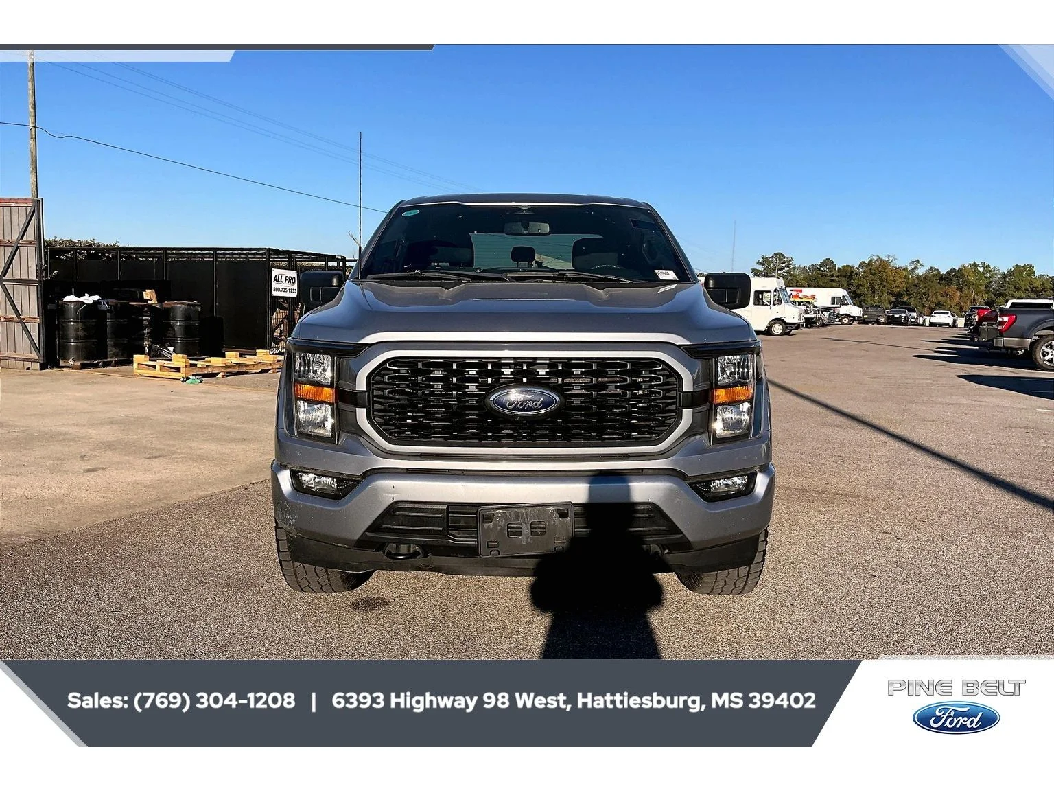 Used 2023 Iconic Silver Metallic Ford XL image 5