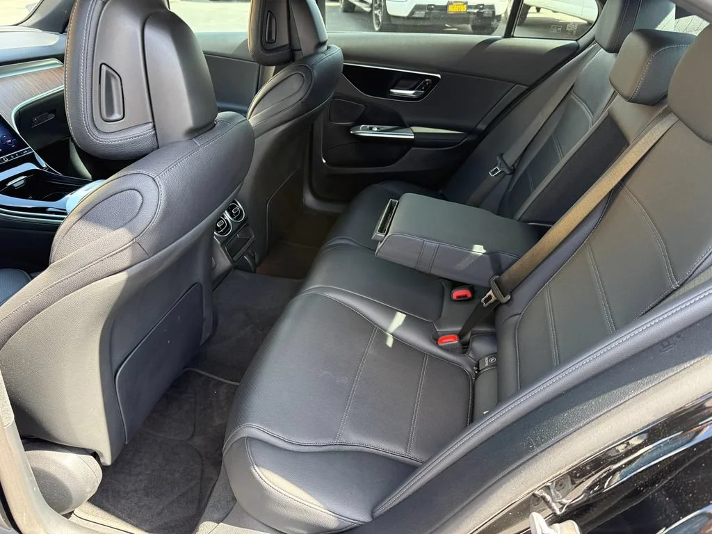 Used 2025 Black Mercedes-Benz C 300 image 18