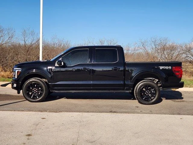Used 2024 Agate Black MET Ford Platinum 4x4 SuperCrew Cab 5.5 ft. box 145 in. WB image 4